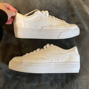 Nike Blazer Platform - Size 7